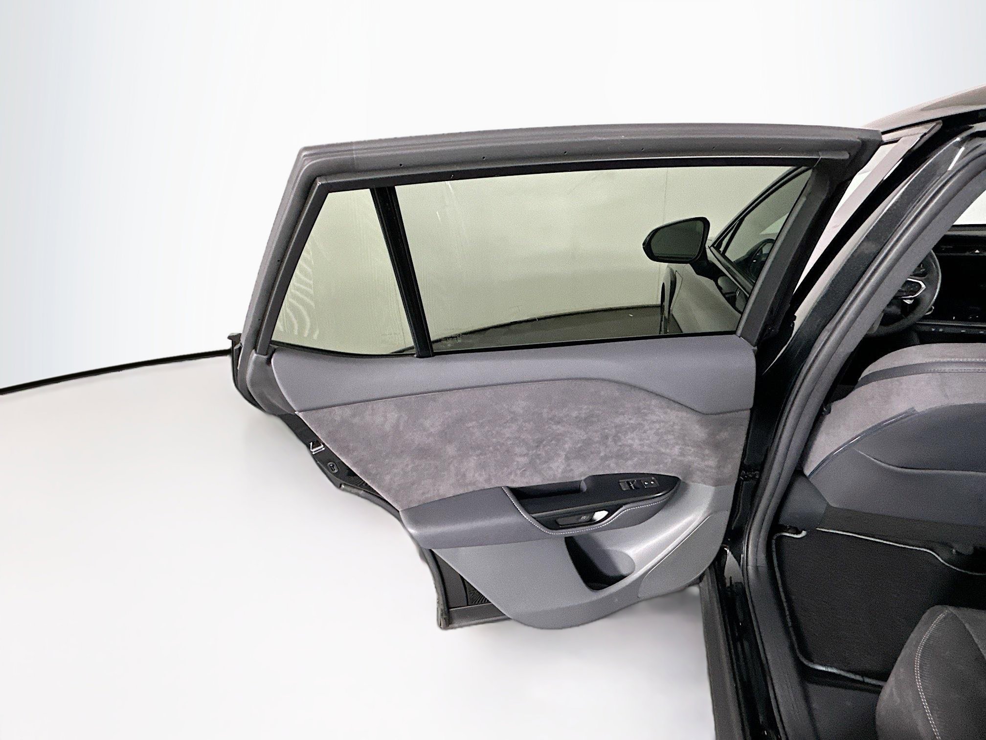 Used 2024 Lexus RZ 450e Premium w/ Accessory Package (2T) AWD/4WD image 27