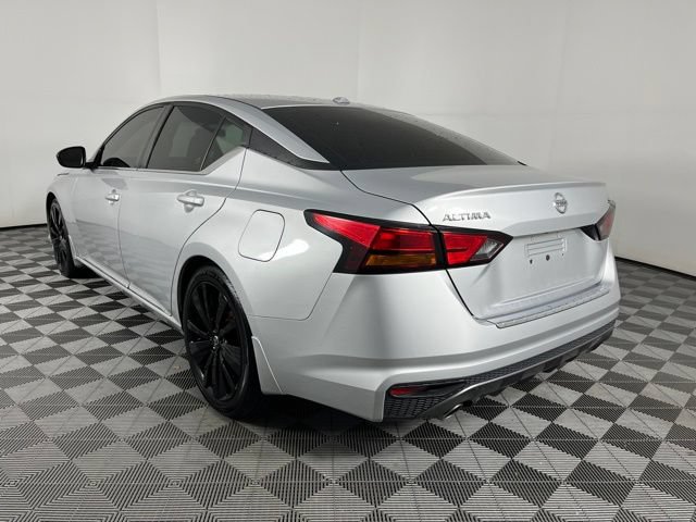 Used 2019 Nissan Altima 2.5 SR FWD image 8