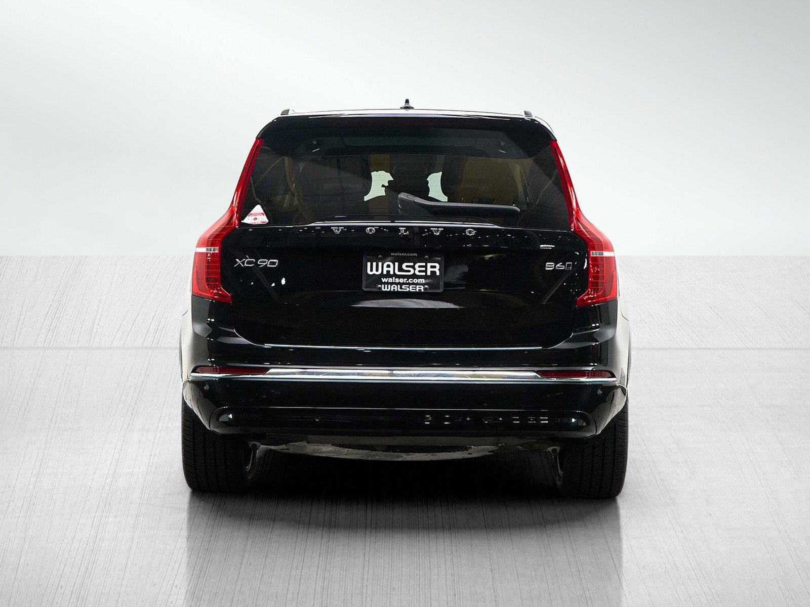 Used 2024 Volvo XC90 B6 Core w/ Protection Package Premier AWD/4WD image 4