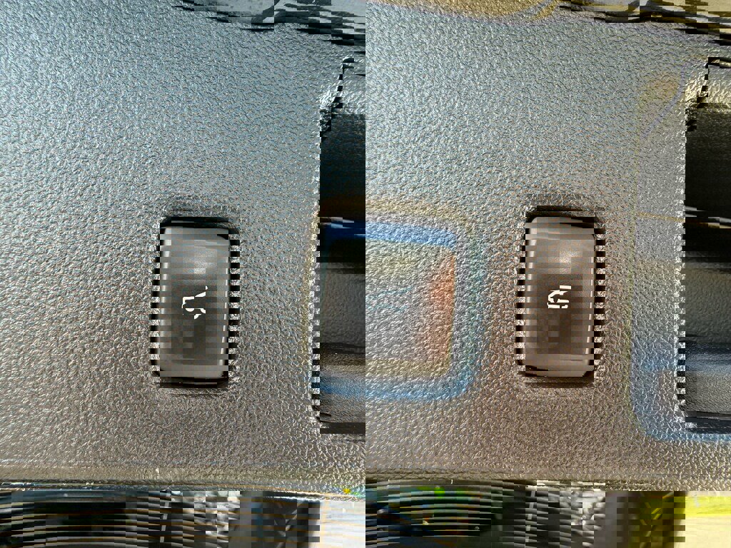 Used 2024 Ford Escape ST-Line w/ Cold Weather Package image 22