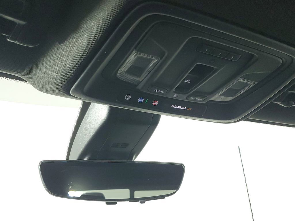 Used 2021 Chevrolet Silverado 3500 High Country image 28