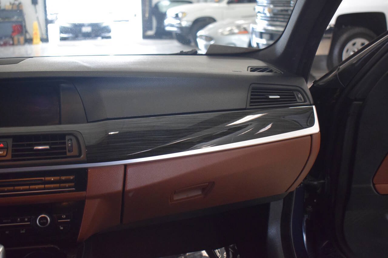 Used 2013 BMW 528i Sedan RWD image 51