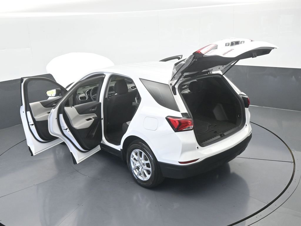 Used 2023 Chevrolet Equinox LS image 66