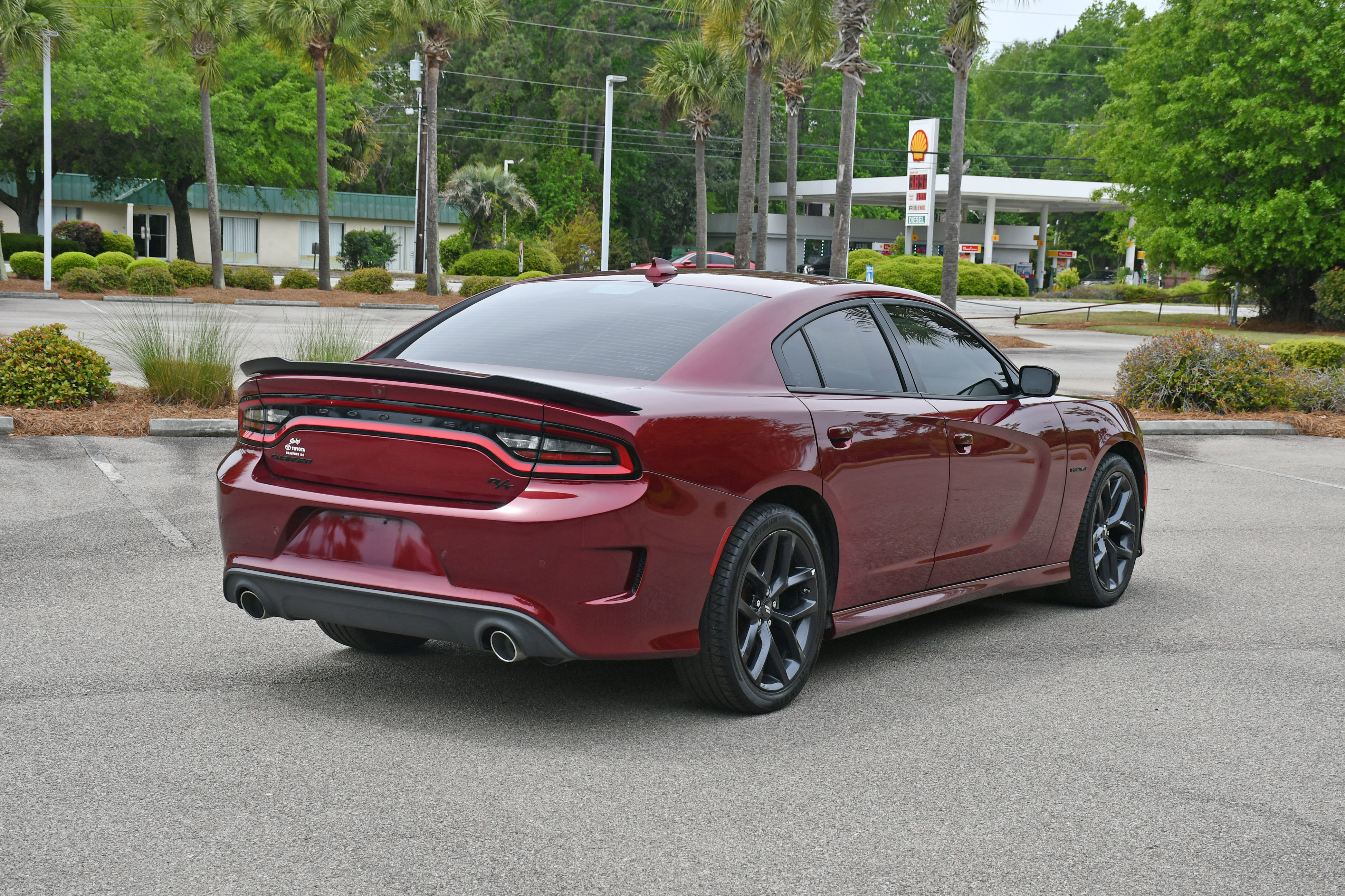 Used 2022 Dodge Charger R/T w/ Blacktop Package image 3