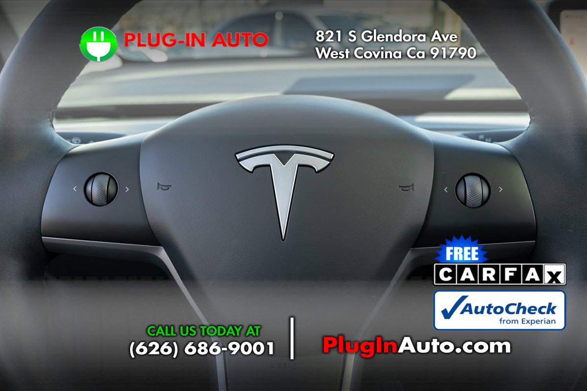 Used 2023 Tesla Model Y Performance image 20