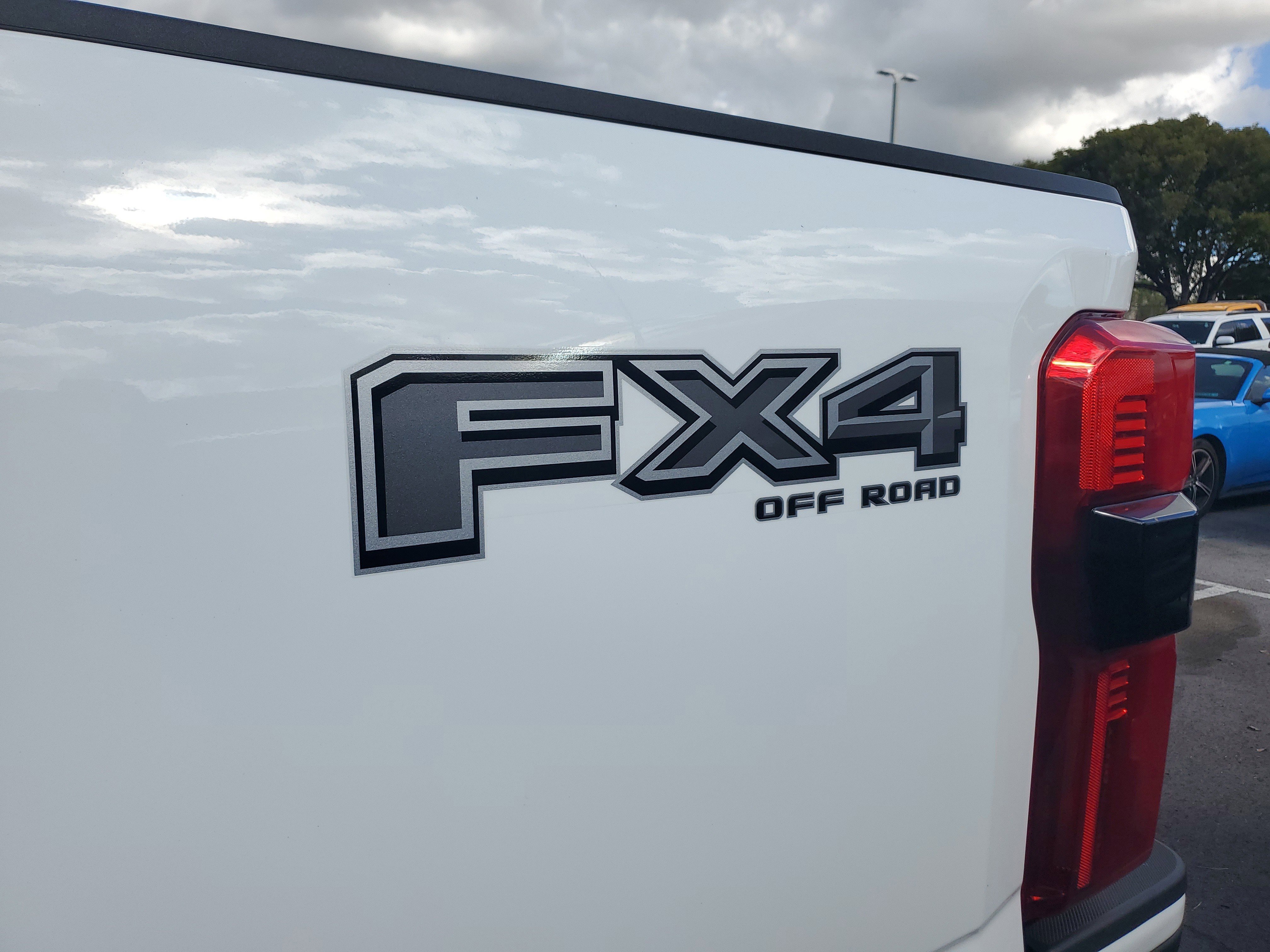 New 2026 Ford F250 XLT w/ XLT Premium Package image 7