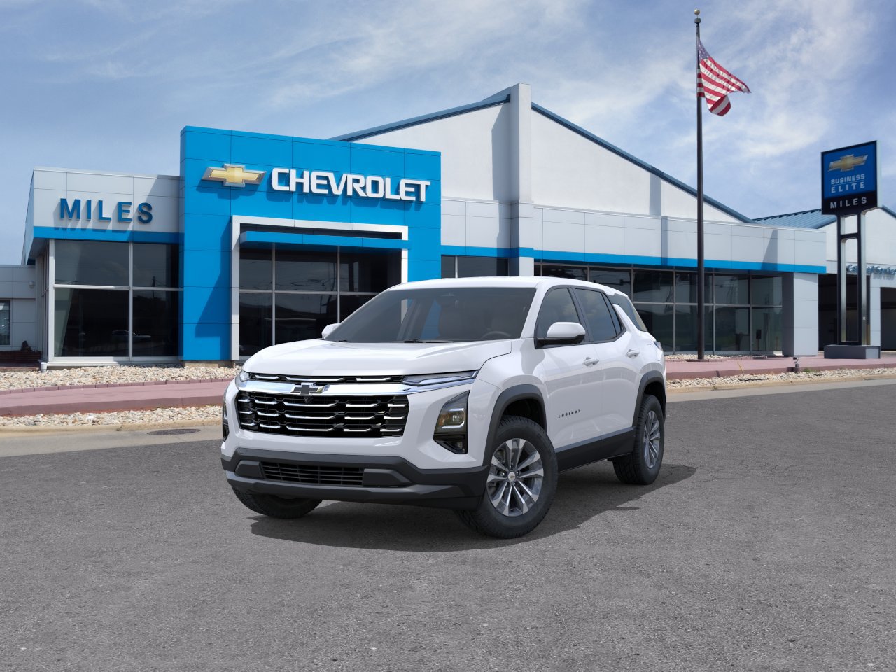 New 2026 Chevrolet Equinox LT w/ Convenience Package II FWD image 8