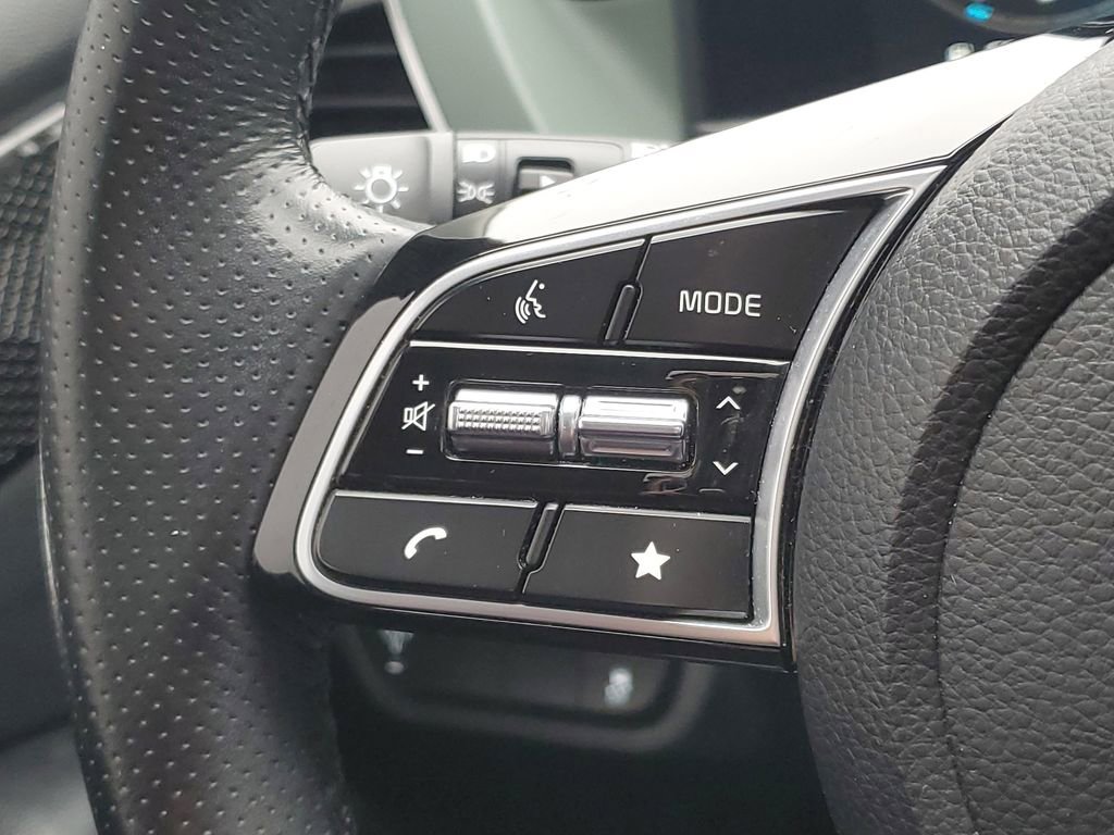 Used 2024 Kia Seltos SX w/ SX Sunroof Package image 15