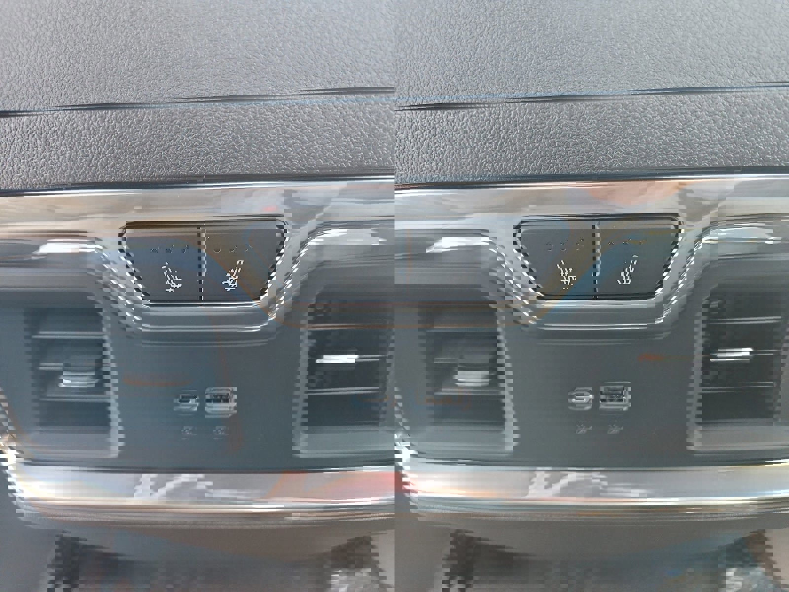 New 2025 GMC Sierra 2500 SLT w/ SLT Premium Package image 20