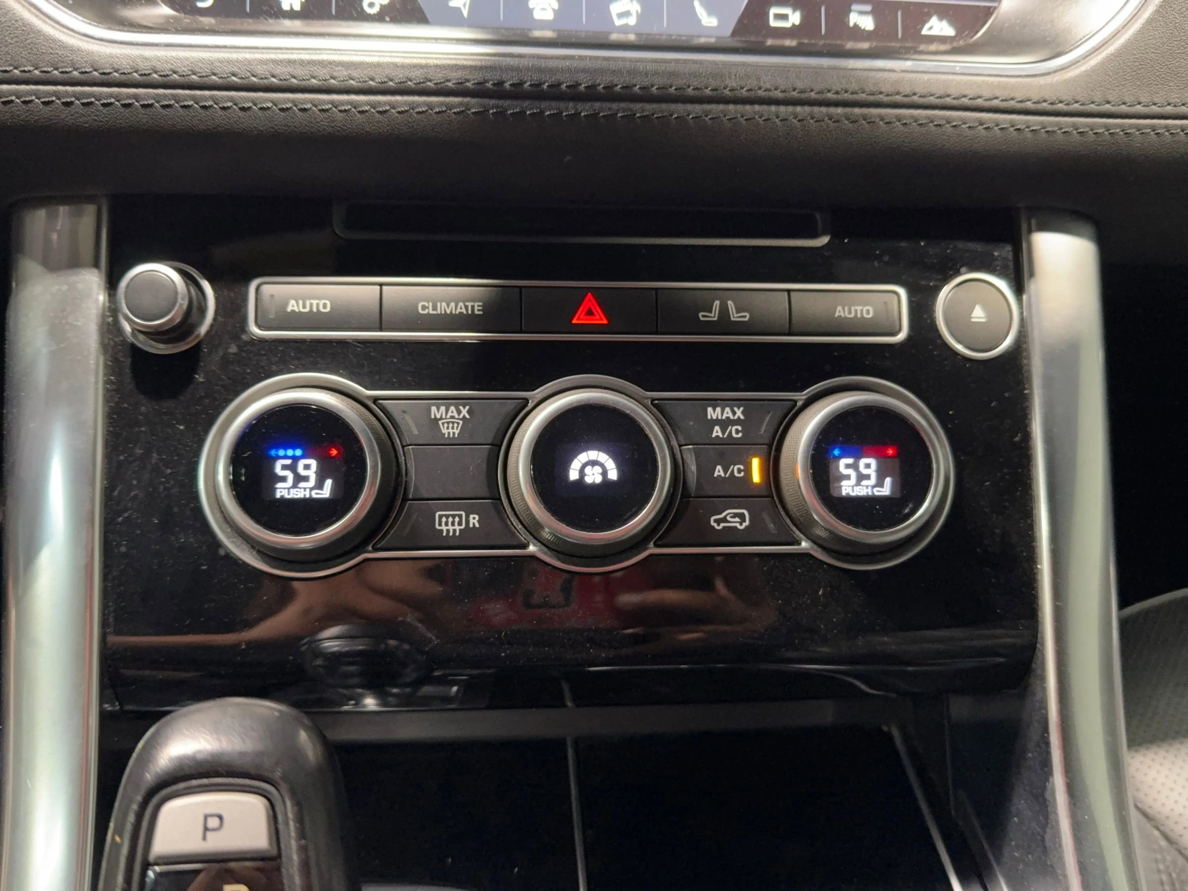 Used 2017 Land Rover Range Rover Sport HSE Dynamic image 42