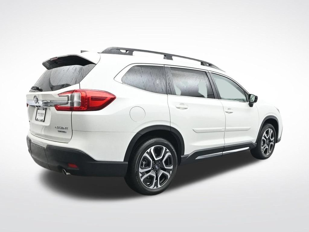 Used 2026 Subaru Ascent Limited w/ Popular Package #2 AWD/4WD image 8
