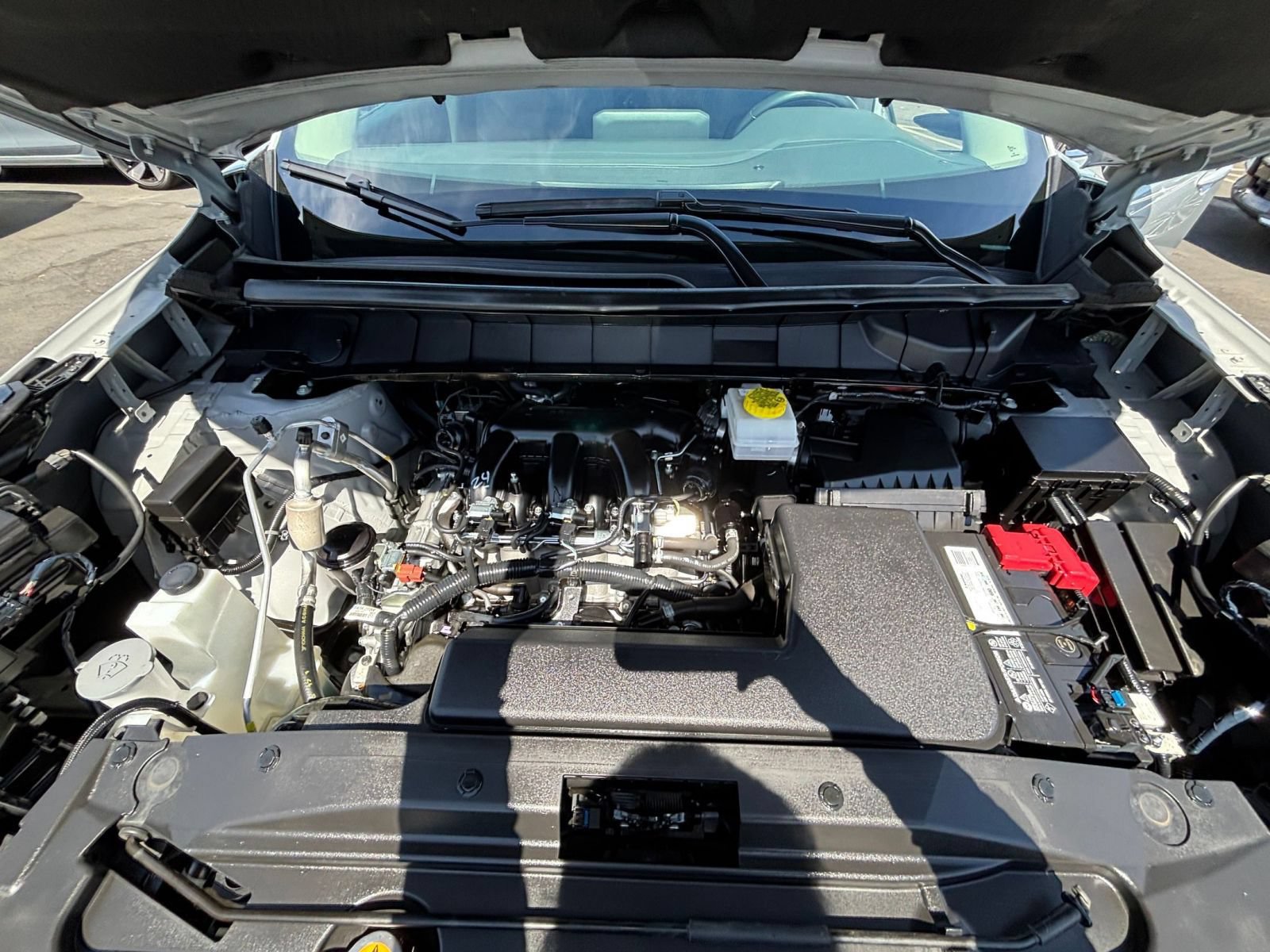 Used 2025 Nissan Pathfinder SV AWD/4WD image 34