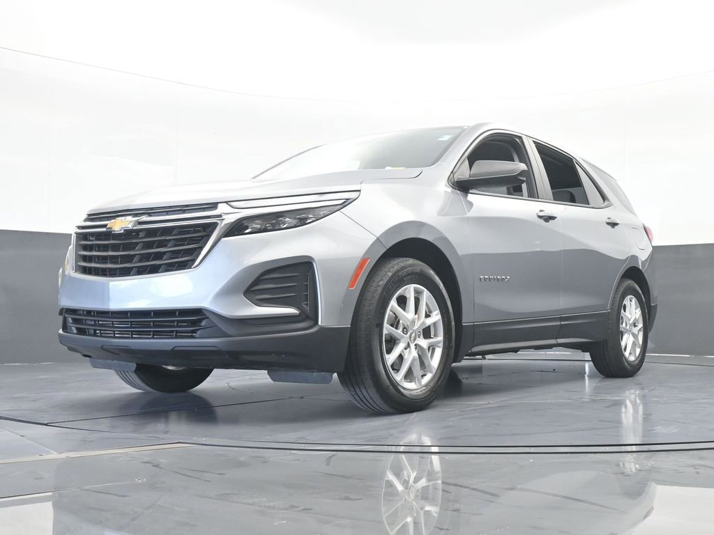 Used 2024 Chevrolet Equinox LS w/ Driver Confidence II Package image 52