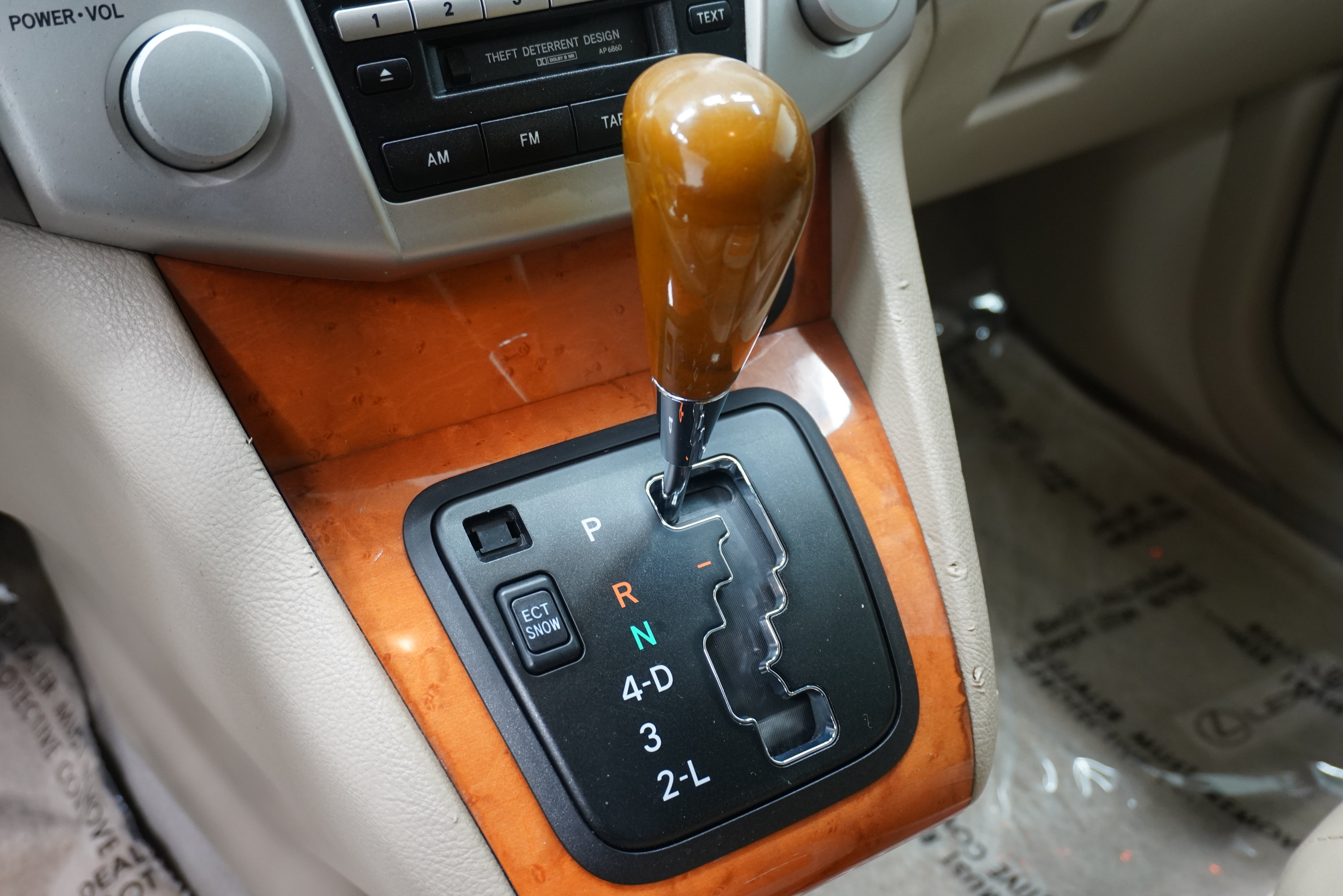 Used 2005 Lexus RX 330 FWD image 14