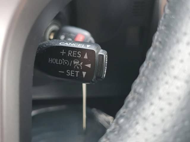 Used 2020 Toyota 4Runner SR5 AWD/4WD image 20