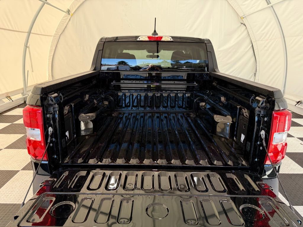 New 2025 Ford Maverick XLT FWD image 4
