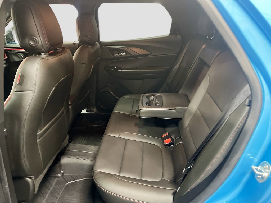 Used 2025 Chevrolet TrailBlazer RS w/ Convenience Package image 24