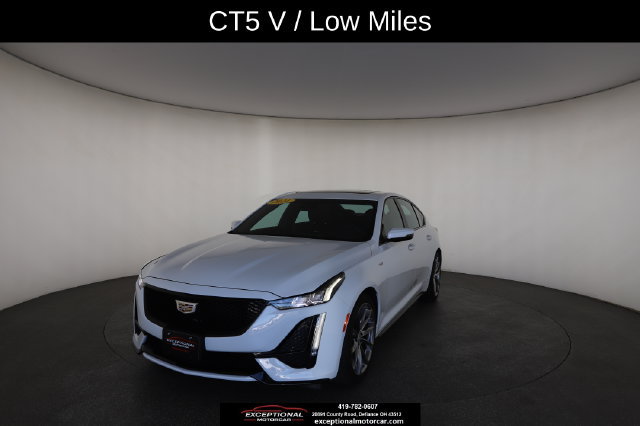Used 2021 Cadillac CT5 V RWD image 1