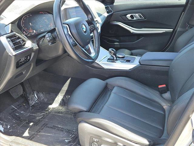 Used 2021 BMW 330i Sedan w/ Convenience Package RWD image 22