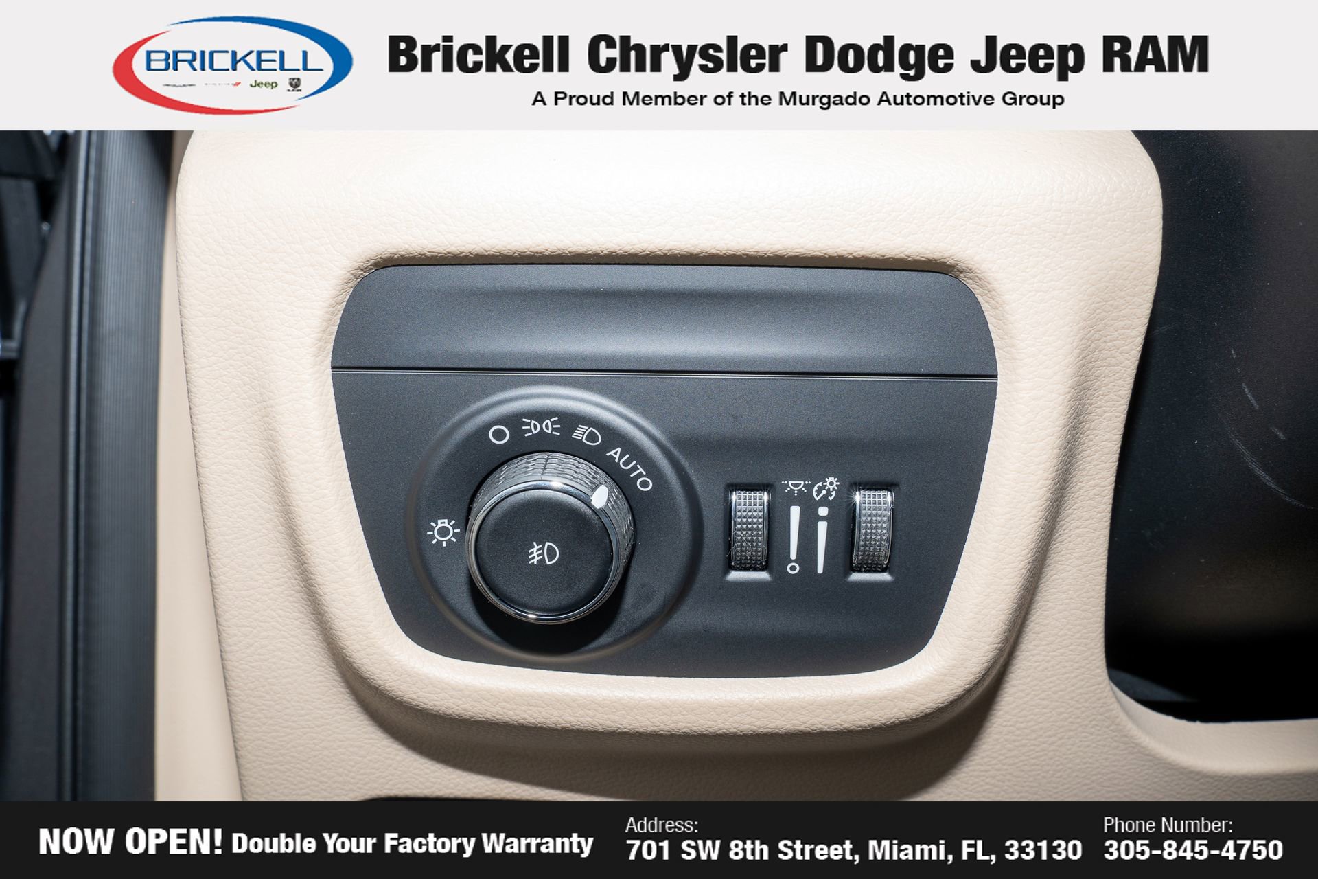 New 2025 Jeep Grand Cherokee Limited w/ Luxury Tech Group II image 30