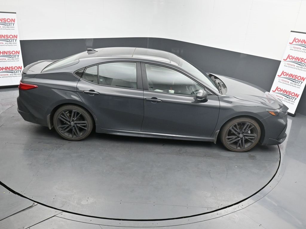 Used 2025 Toyota Camry XSE image 28
