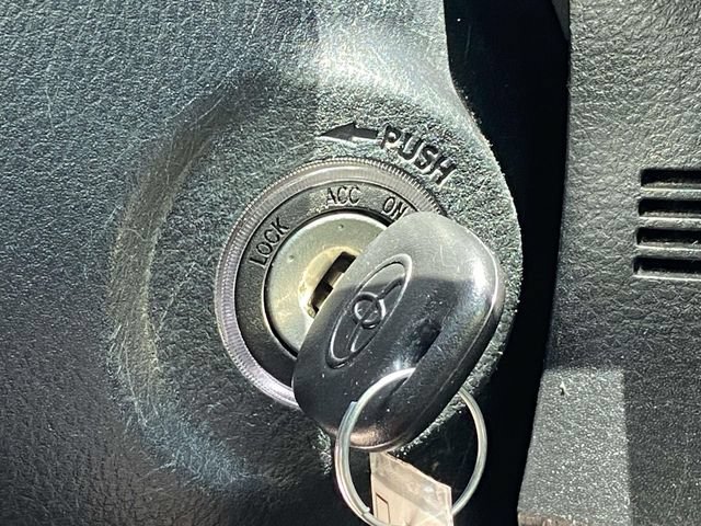 Used 2022 Toyota Tacoma SR RWD image 32