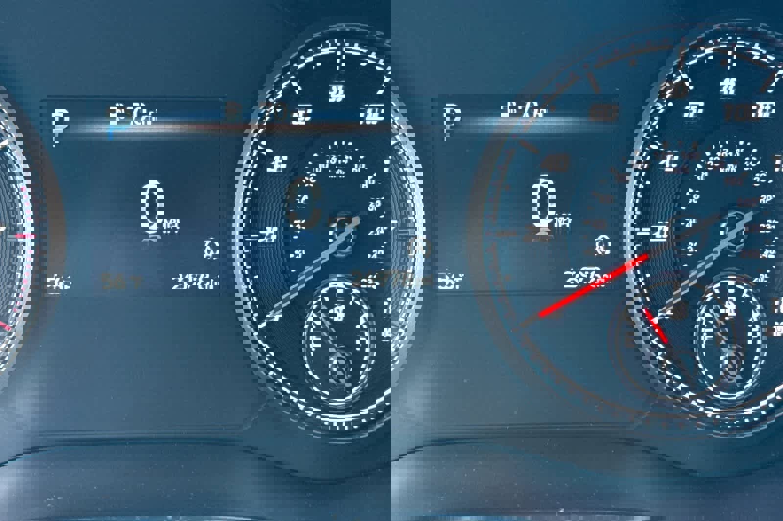 Used 2023 Hyundai Santa Fe SE w/ Cargo Package image 28