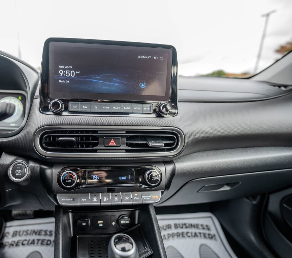 Used 2023 Hyundai Kona Limited image 16