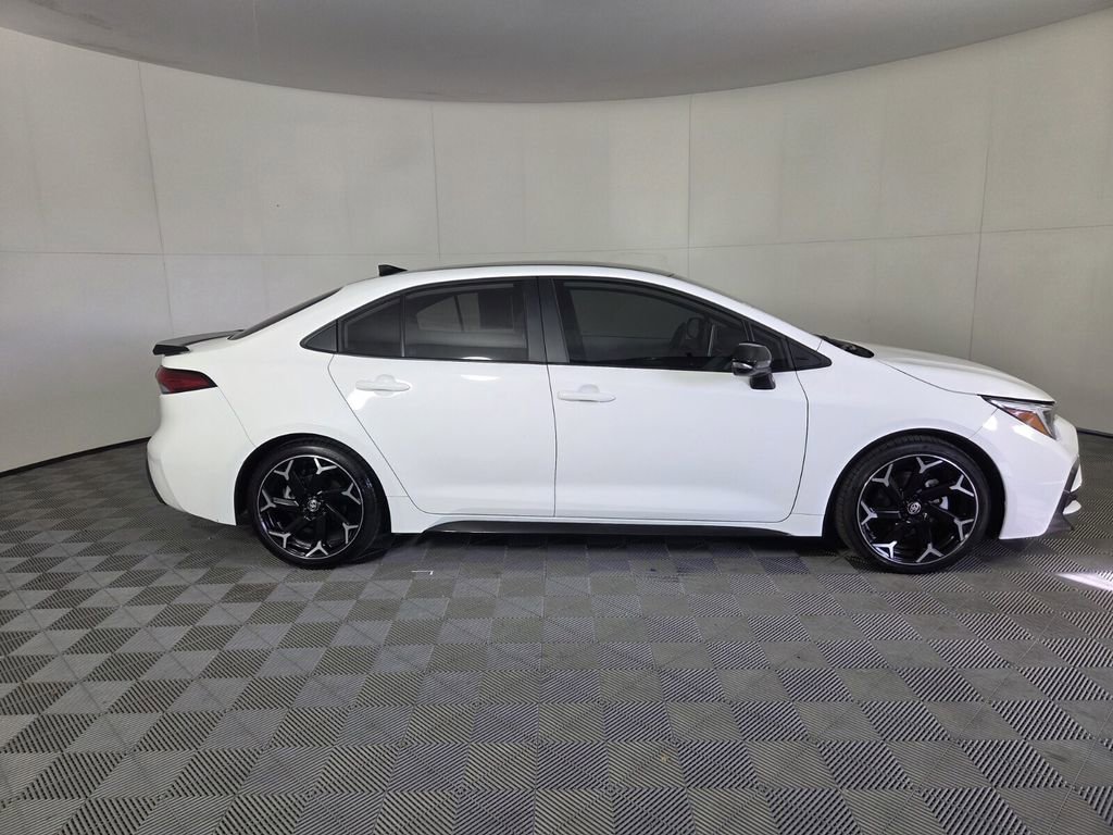 Used 2025 Toyota Corolla FX w/ Convenience Package image 5