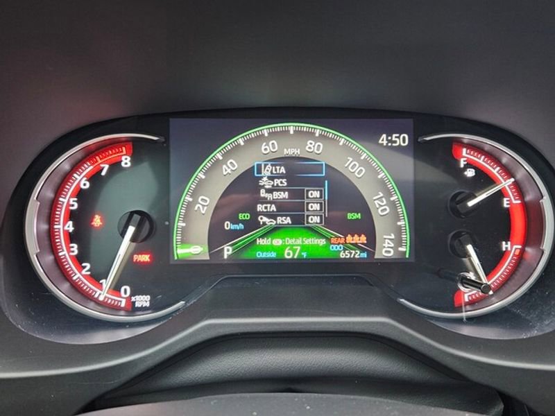 Used 2024 Toyota RAV4 XLE Premium image 22