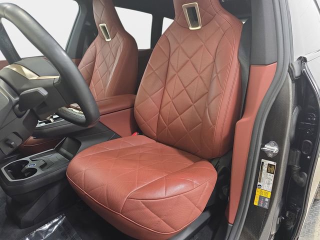Certified 2023 BMW iX xDrive50 w/ Sport Package image 12
