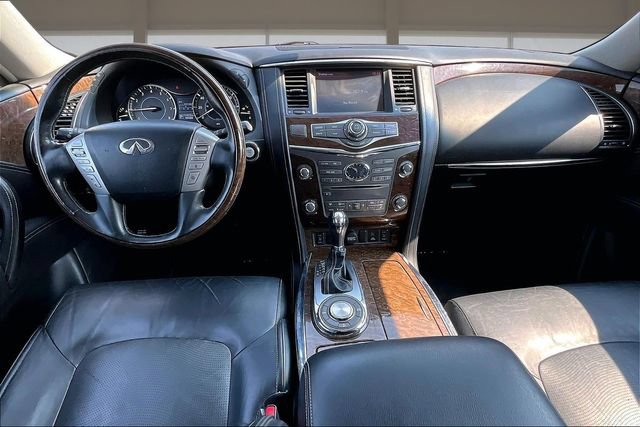 Used 2017 INFINITI QX80 2WD w/ Driver Assistance Package image 16