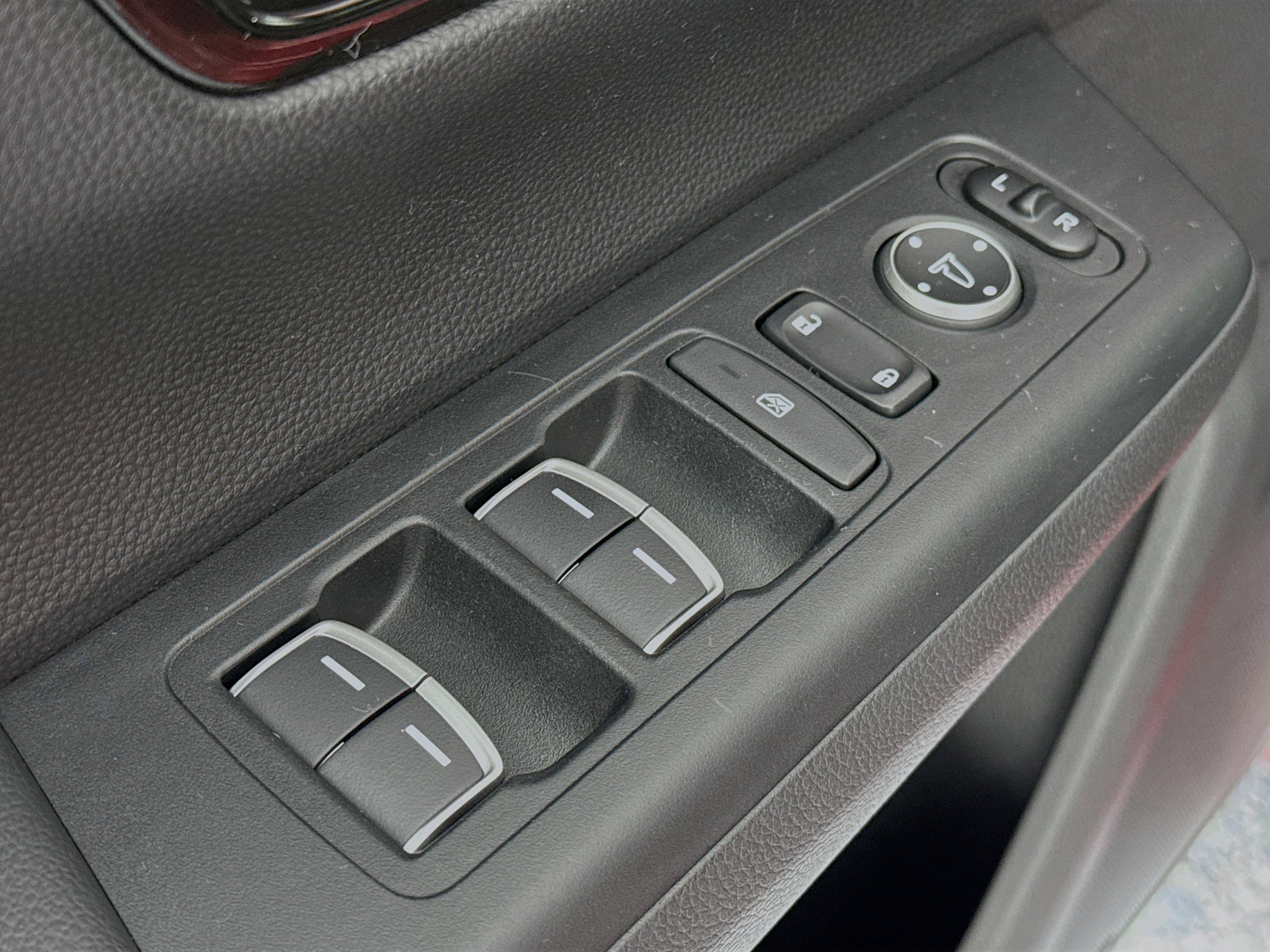 Certified 2023 Honda CR-V Sport Touring image 18