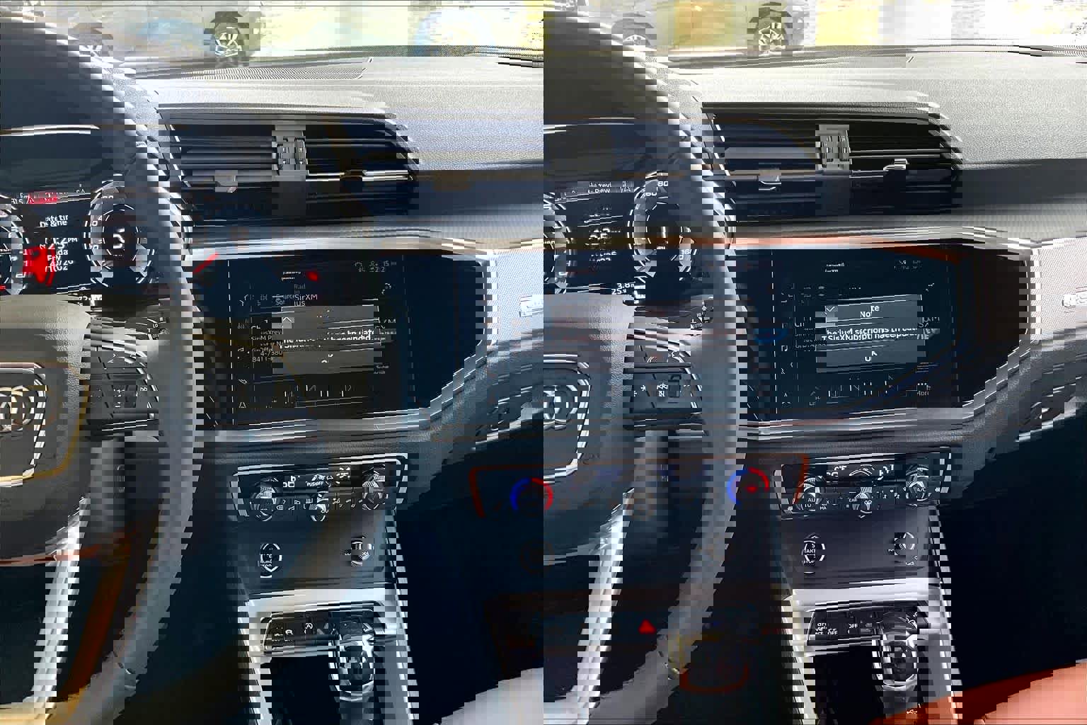 Used 2025 Audi Q3 2.0T Premium Plus image 7