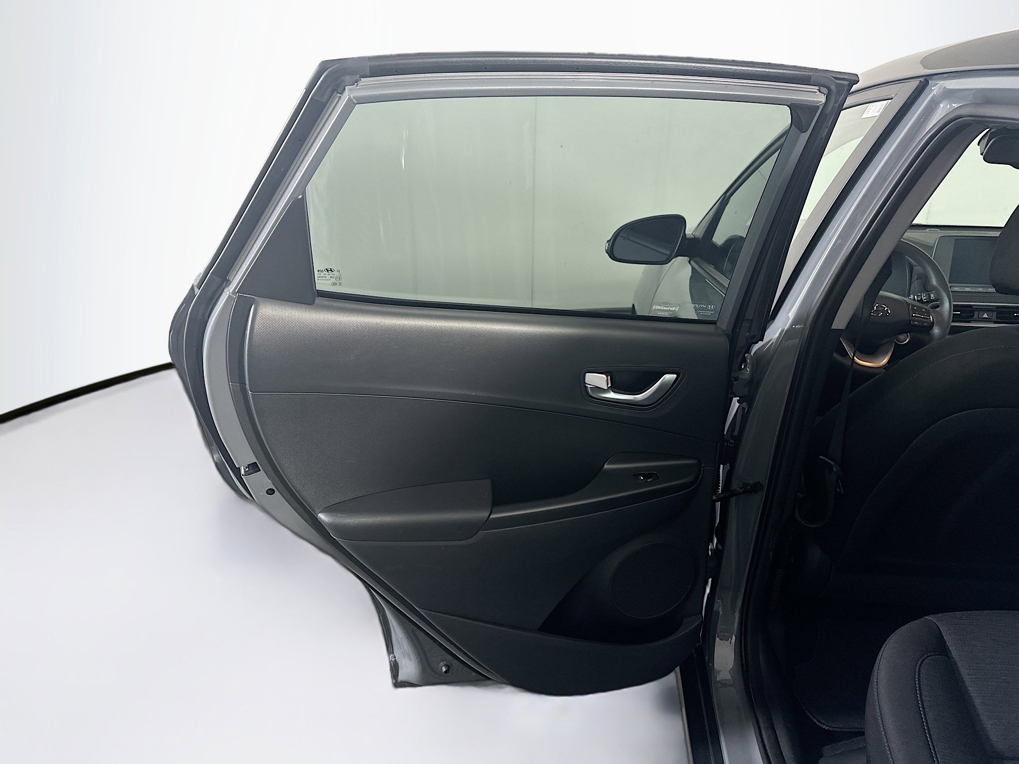 Used 2023 Hyundai Kona SE image 26