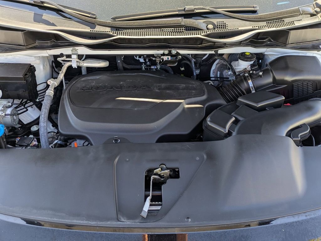 Used 2025 Honda Odyssey Sport-L image 30