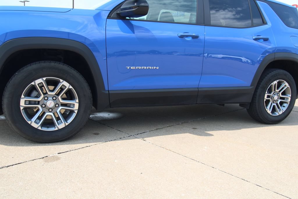 Used 2026 GMC Terrain Elevation FWD image 10