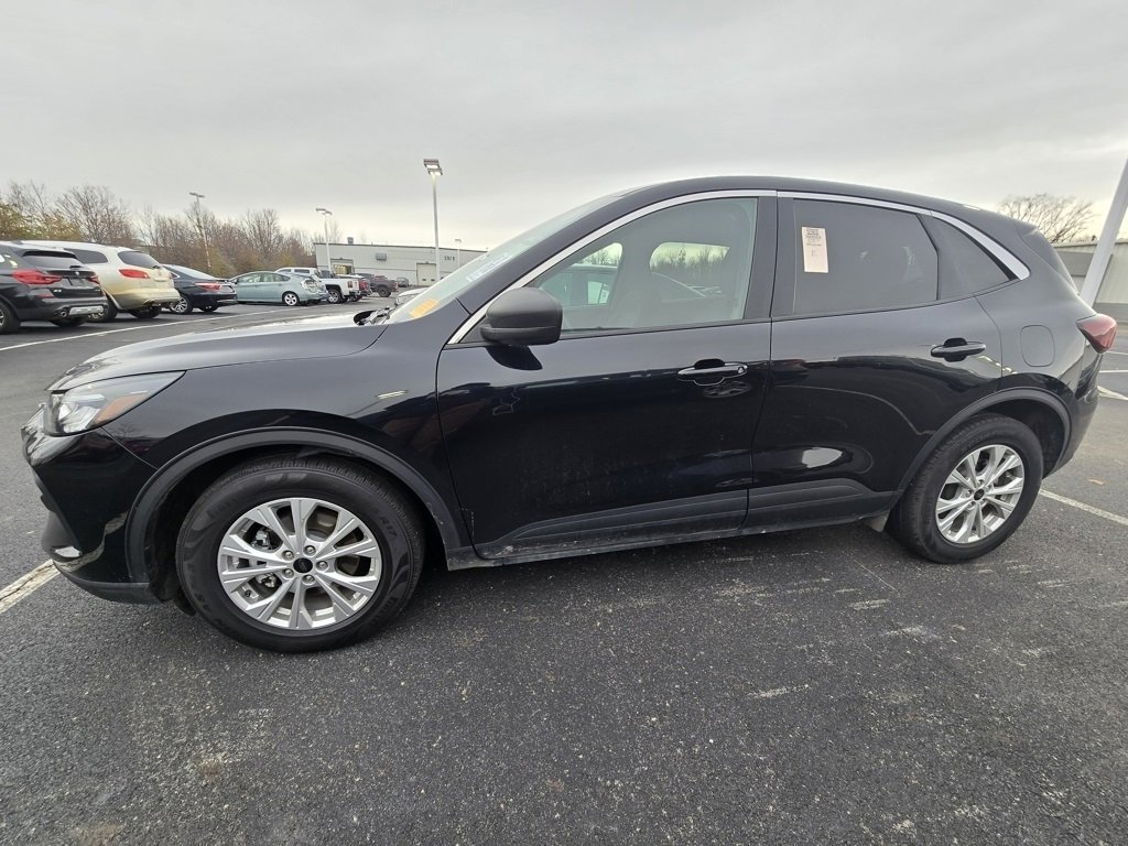 Used 2023 Ford Escape Active image 4