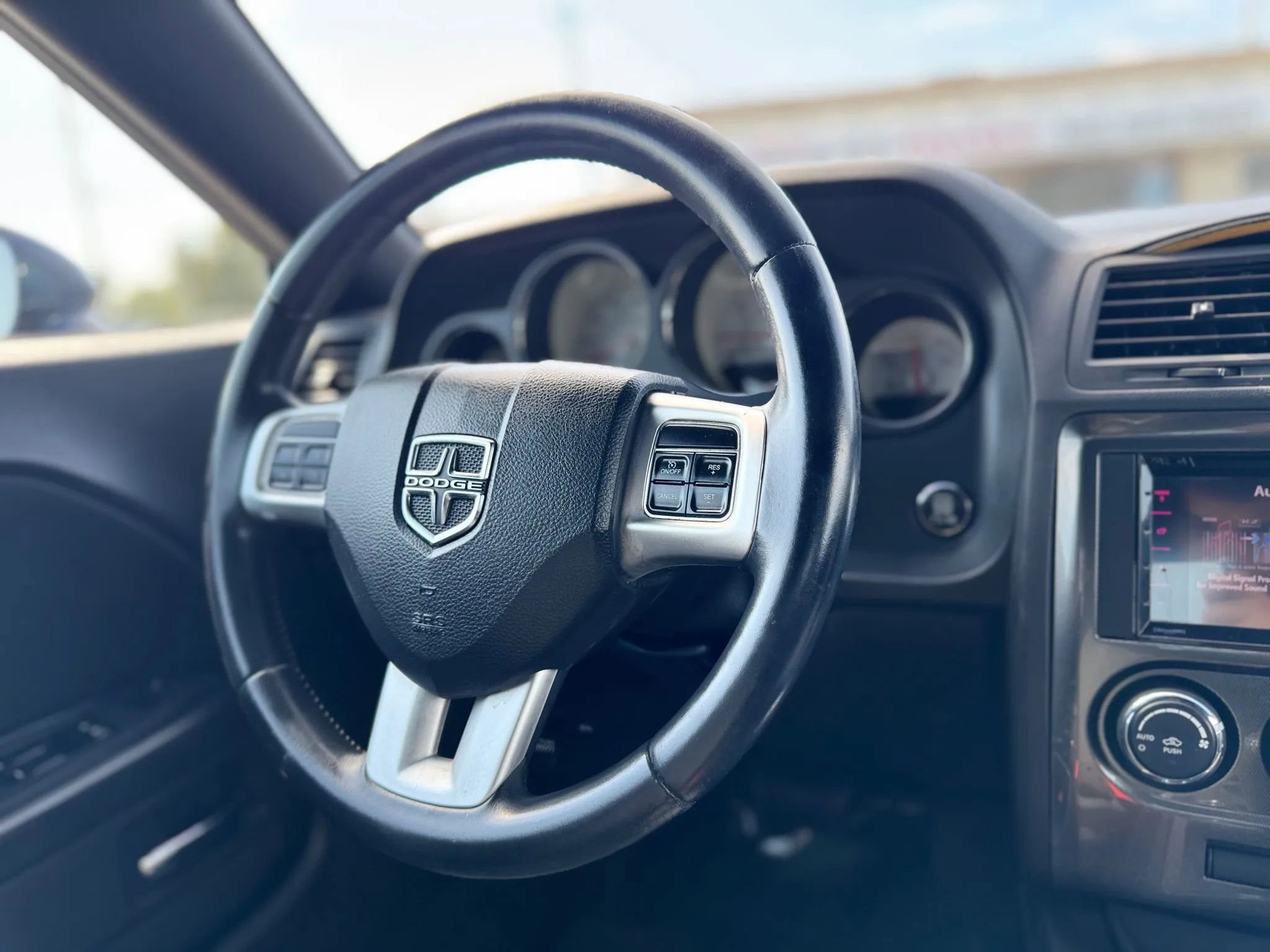 Used 2014 Dodge Challenger SXT RWD image 32