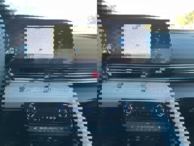 New 2026 Hyundai Elantra Limited image 8