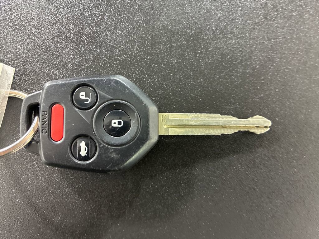 Used 2021 Subaru Outback Premium image 34