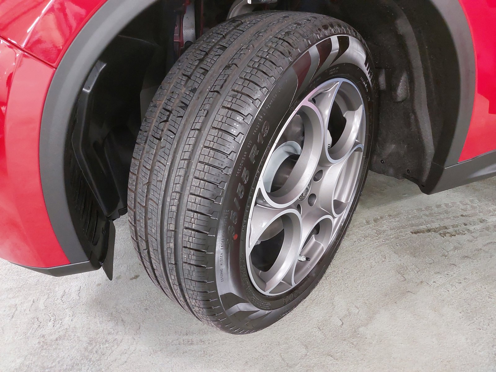 New 2025 Alfa Romeo Stelvio Sprint image 34