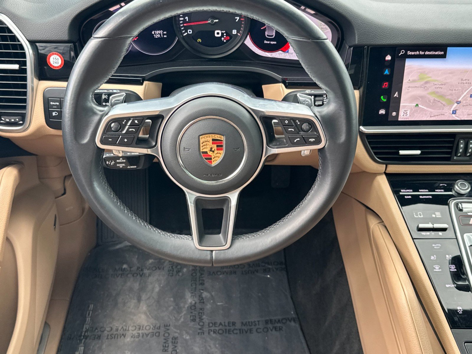 Certified 2023 Porsche Cayenne Platinum Edition image 14