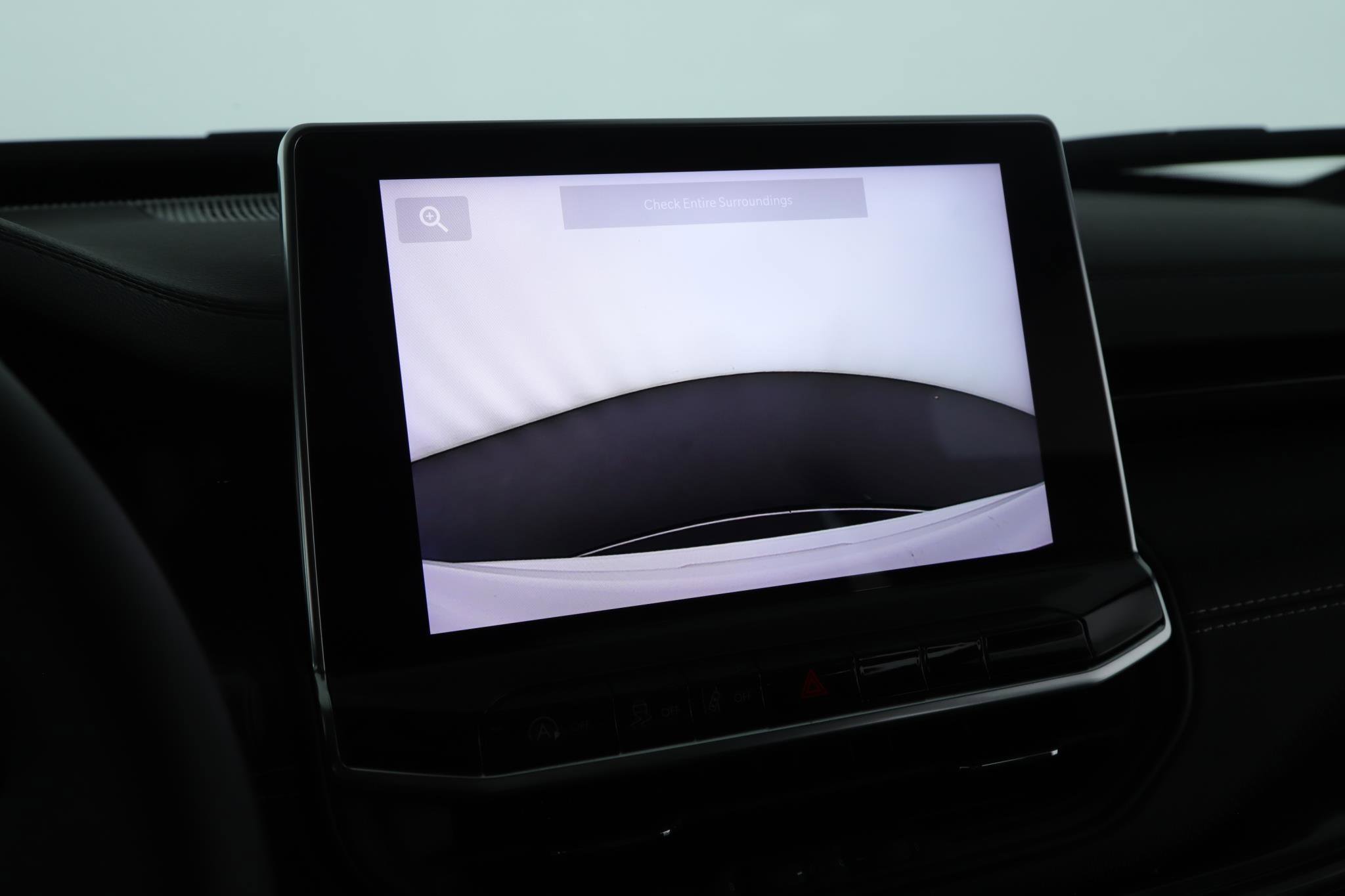 Used 2024 Jeep Compass Latitude w/ Sun and Sound Group image 14