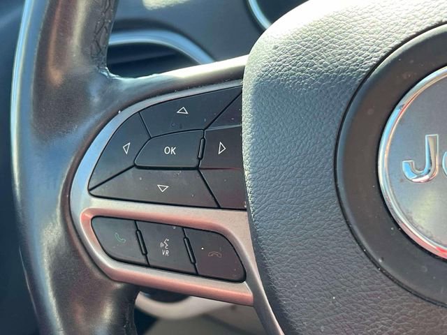 Used 2019 Jeep Cherokee Limited w/ Technology Group image 21