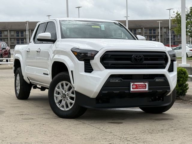New 2026 Toyota Tacoma SR5