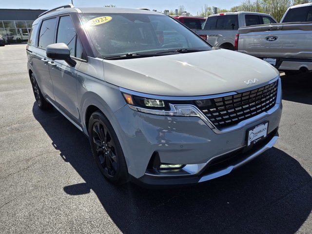 Used 2022 Kia Carnival SX FWD image 1