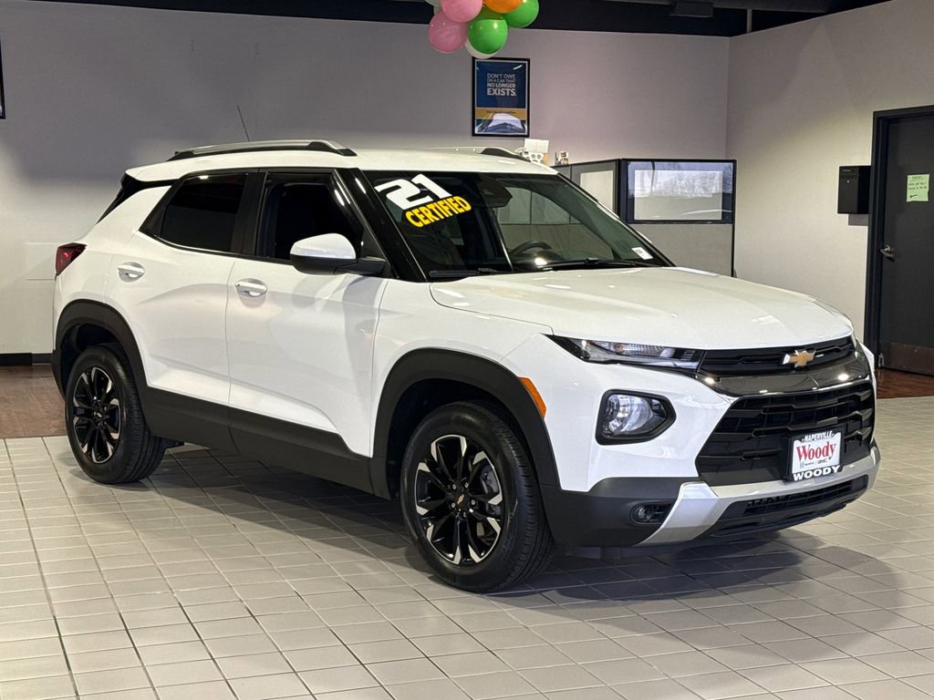 Certified 2021 Chevrolet TrailBlazer LT w/ Convenience Package image 2