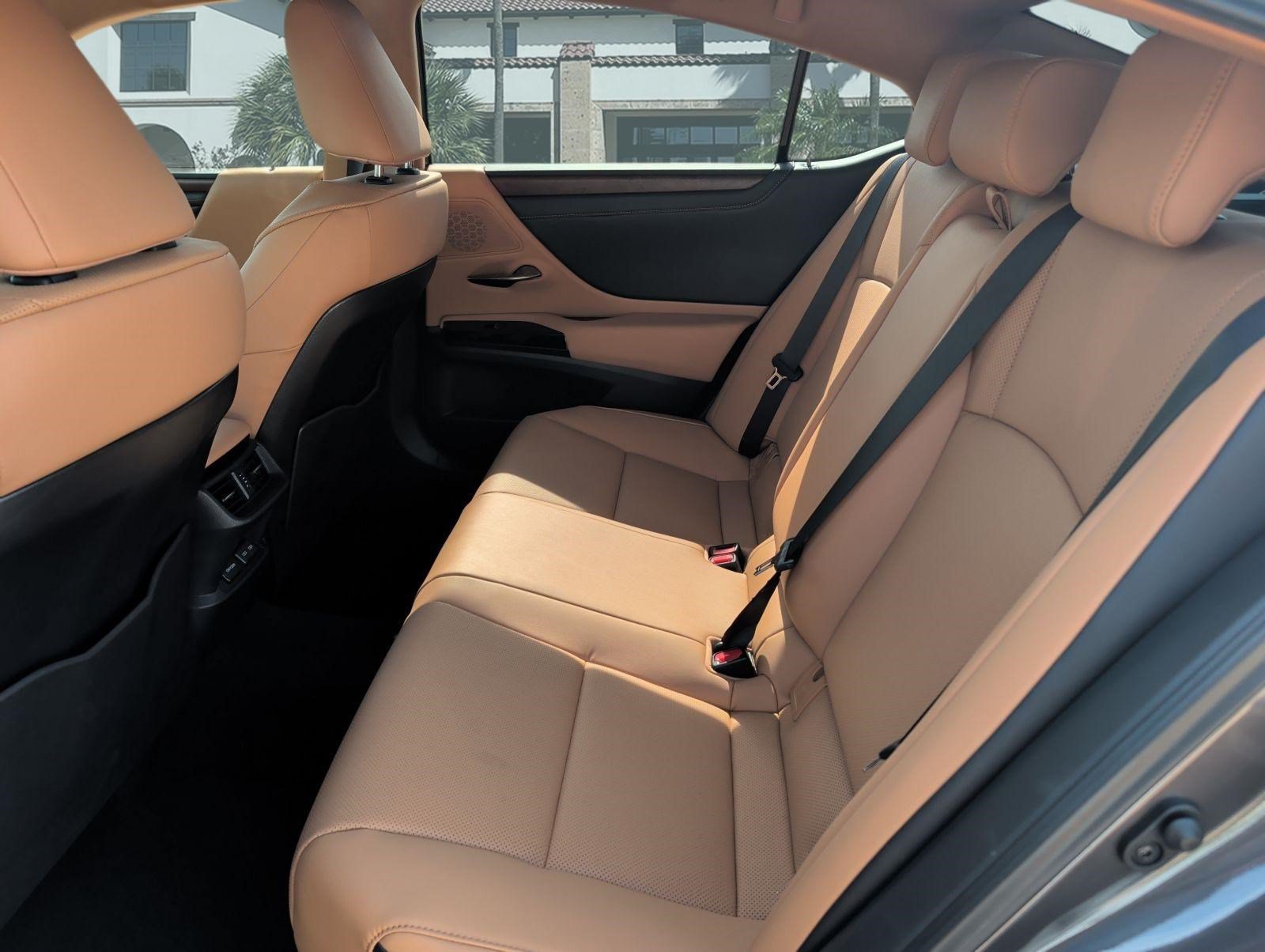 Certified 2025 Lexus ES 350 w/ Premium Package FWD image 25