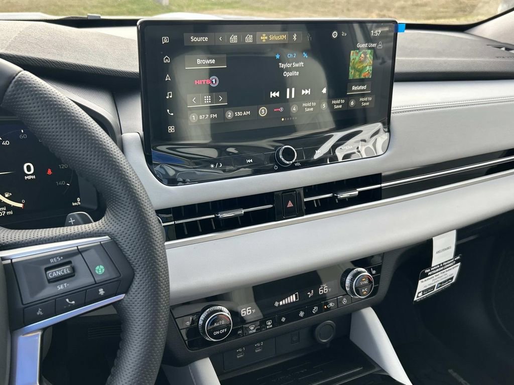 New 2026 Mitsubishi Outlander SE image 25